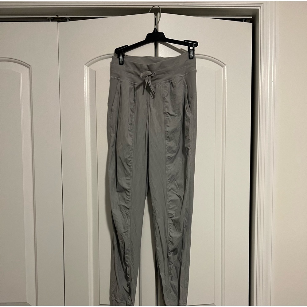 Lululemon dance studio joggers